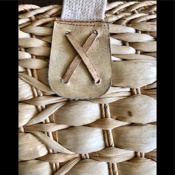 Boston Proper trending large woven raffia tote. - Picture 14 of 15